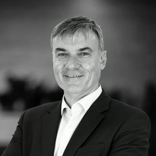 Matt-Glanville-BW Dr. Matt Glanville